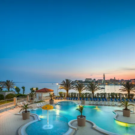 Отель Valamar Padova