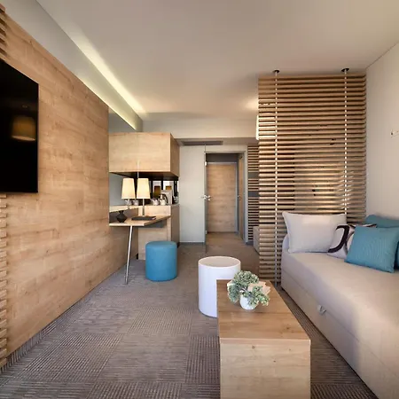 Отель Valamar Padova 4*