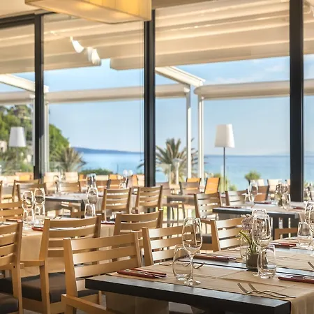 Valamar Padova 4* Банёл